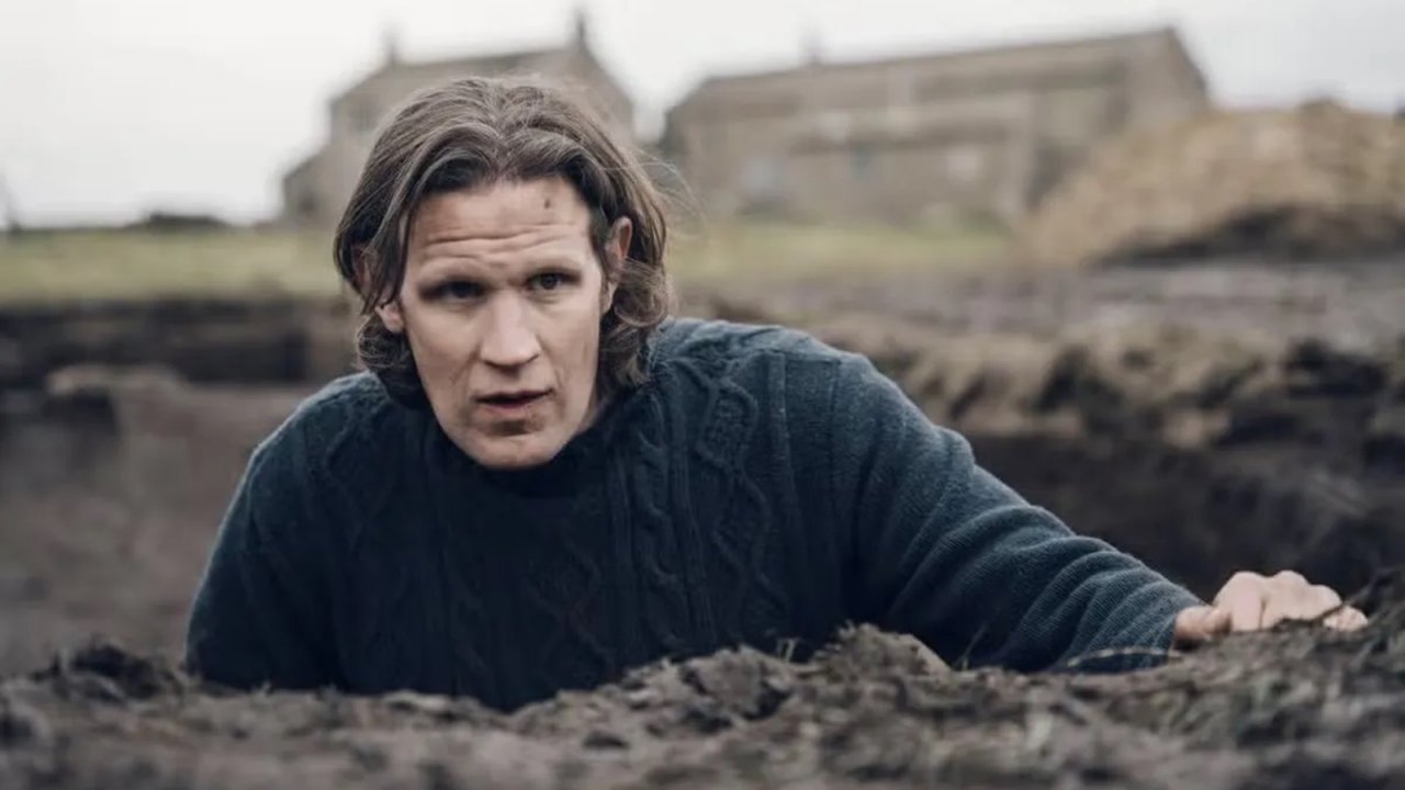 Matt Smith nel film Starve Acre