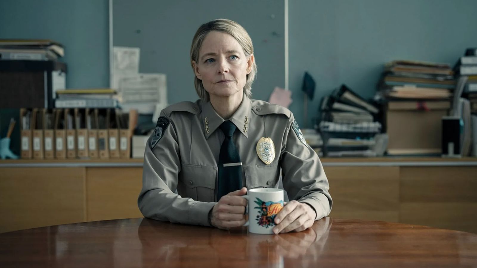 Jodie Foster in una scena di Night Country