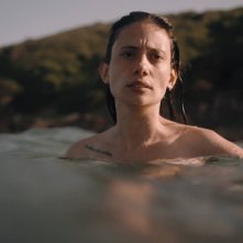 Anna: Rose Aste in una scena