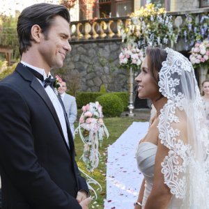 Il velo nuziale: Lacey Chabert, Kevin McGarry in una foto