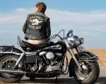 The Bikeriders, la recensione: bulli, pupe e quell'America dal respiro cinematografico