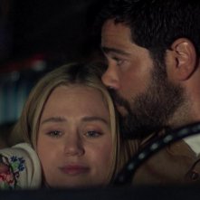 Dawn: Jesse Metcalfe, Brec Bassinger in una foto