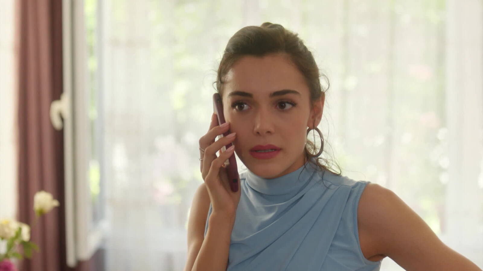 Leyla, confusa dopo il bacio con Ates, decide di fargli pagare cara la sua freddezza nei nuovi episodi di If You Love