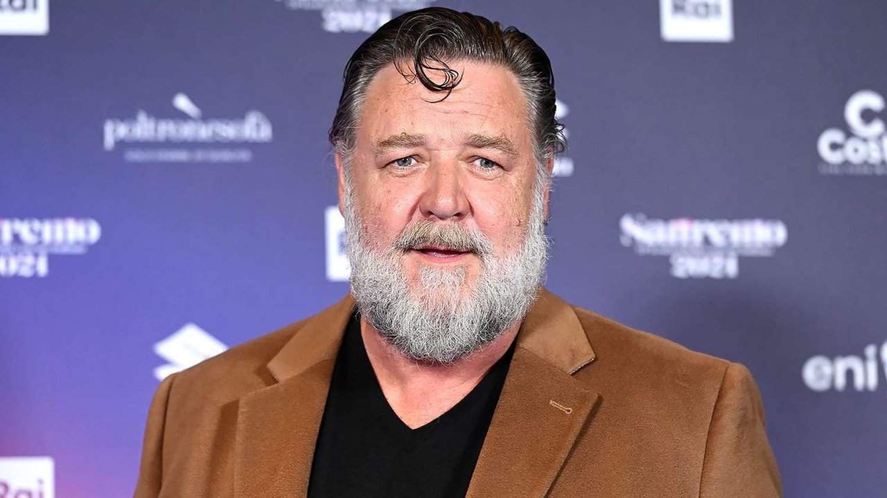 Un primo piano di Russell Crowe