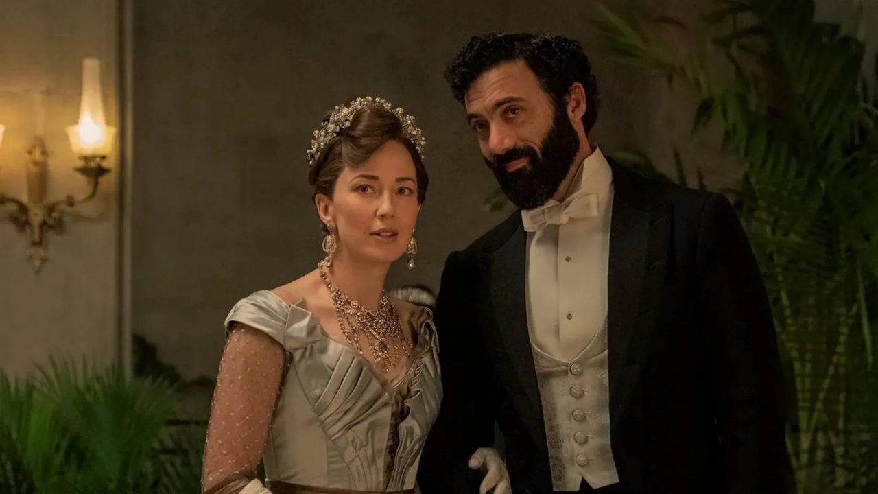 Carrie Coon in The Gilded Age