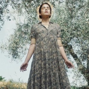 Amen: Grace Ambrose in un momento di preghiera