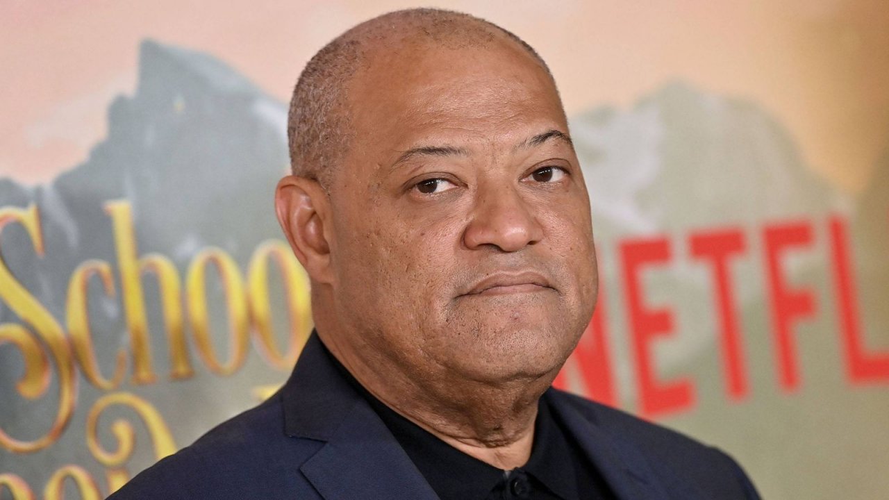 Un primo piano di Laurence Fishburne