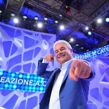 Pino Insegno conduttore di Reazione a catena