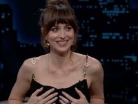 Dakota Johnson sul film Daddio: 'Abbiamo dovuto fare un casting per trovare il pene giusto'