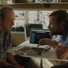 Wander: Tommy Lee Jones e Aaron Eckart in un'immagine