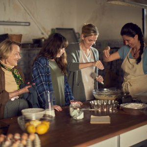 Pane al limone con semi di papavero: un'immagine del film