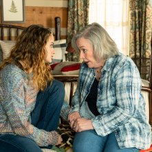 A Family Affair: Joey King e Kathy Bates in una scena