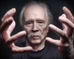 John Carpenter e Robert Englund, icone del cinema horror, ottengono una stella sulla Walk of Fame di Hollywood