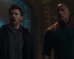 Red One: Dwayne Johnson e Chris Evans cercano Babbo Natale nel trailer della commedia