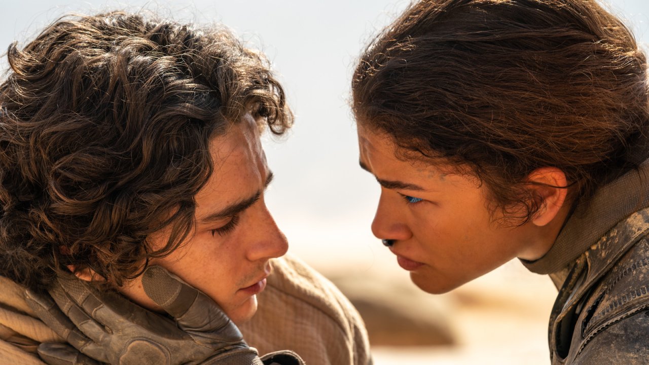 Timothée Chalamet e Zendaya riprendono il ruolo dei protagonisti in Dune - Parte Due, da oggi su Infinity+