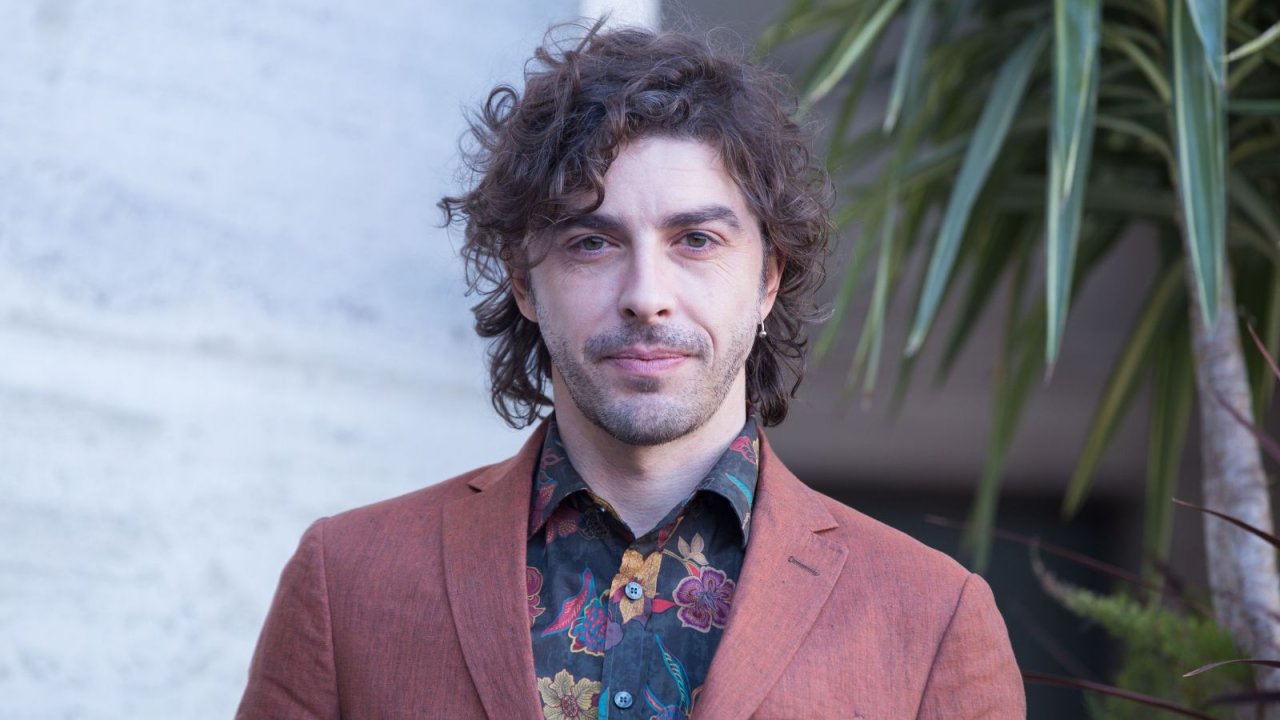 Un primo piano di Michele Riondino