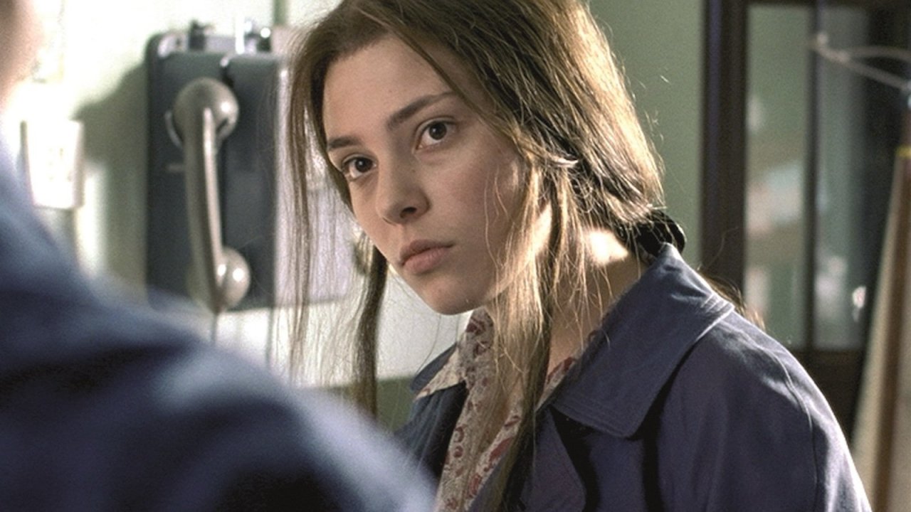 Jasmine Trinca in una scena de La meglio gioventù