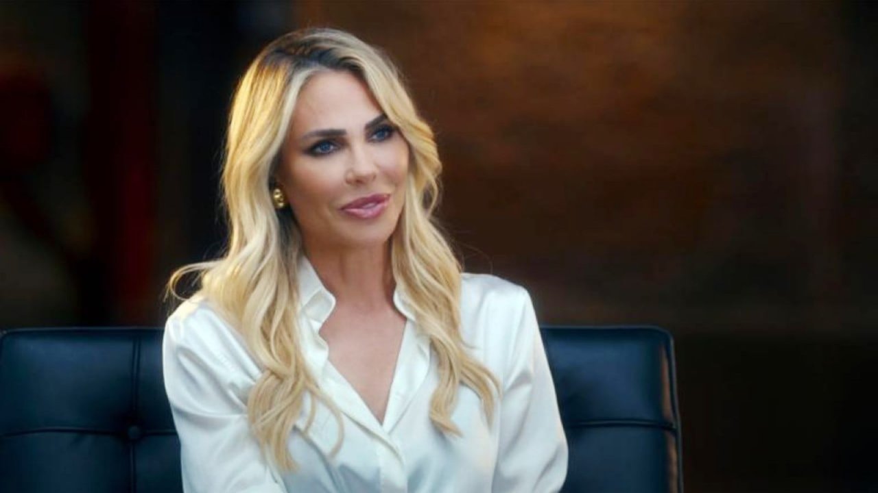 Un primo piano di Ilary Blasi tratto dal documentario Unica