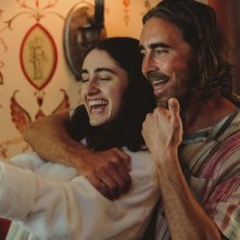 Bodies Bodies Bodies: Lee Pace, Rachel Sennott in una scena del film