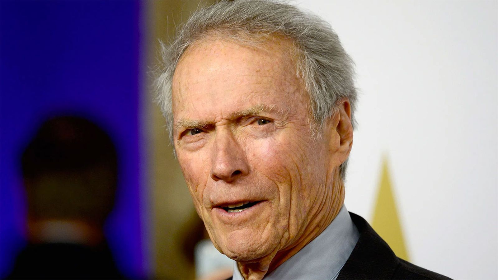 Un primo piano di Clint Eastwood