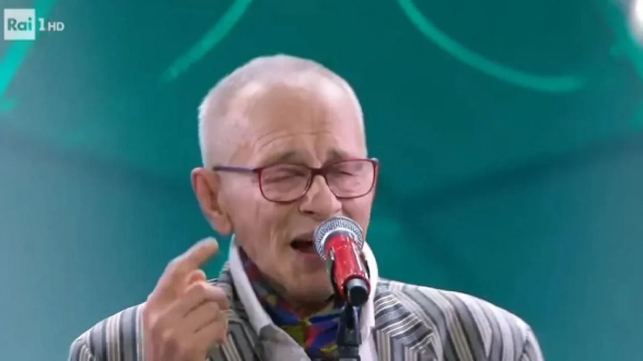 Pino D’Angiò sul palco di Sanremo 2024