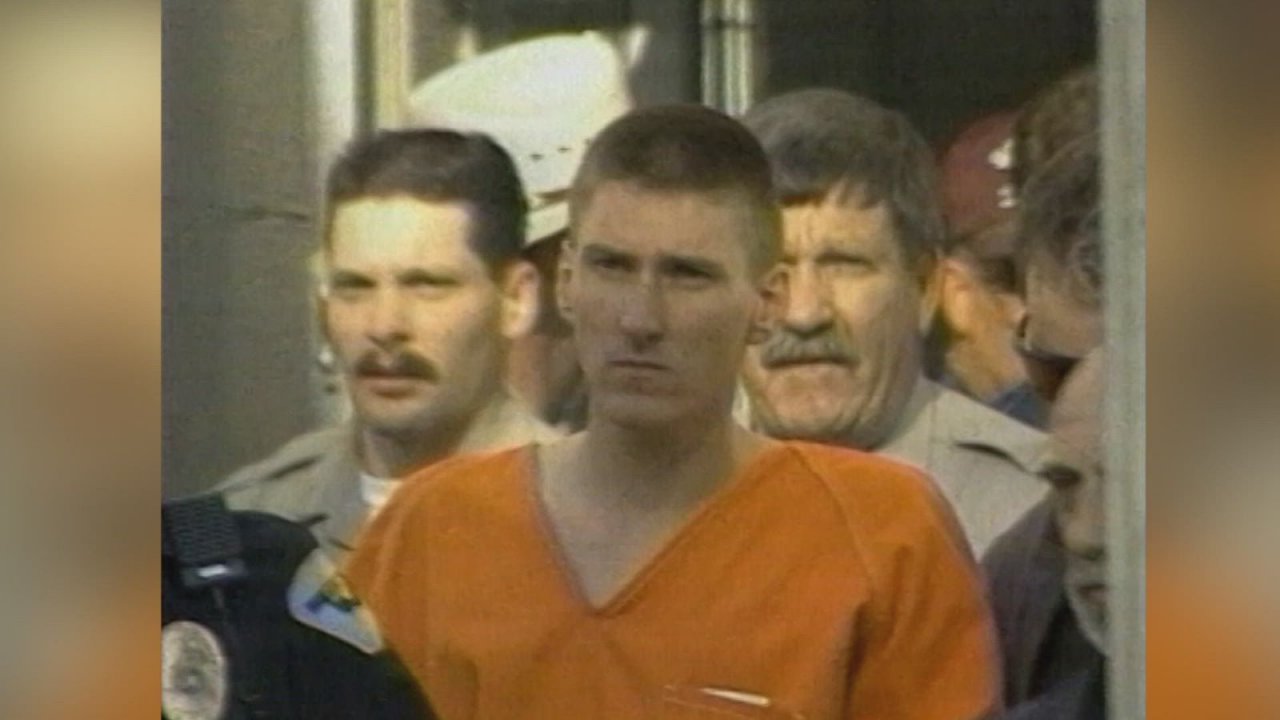 Una foto tratta dalla docu-serie Undercover: agenti sotto copertura d