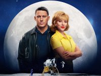 Fly Me to the Moon, recensione: Scarlett Johansson, Channing Tatum o di come vendere l'idea dell'America