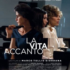 Locandina di La vita accanto