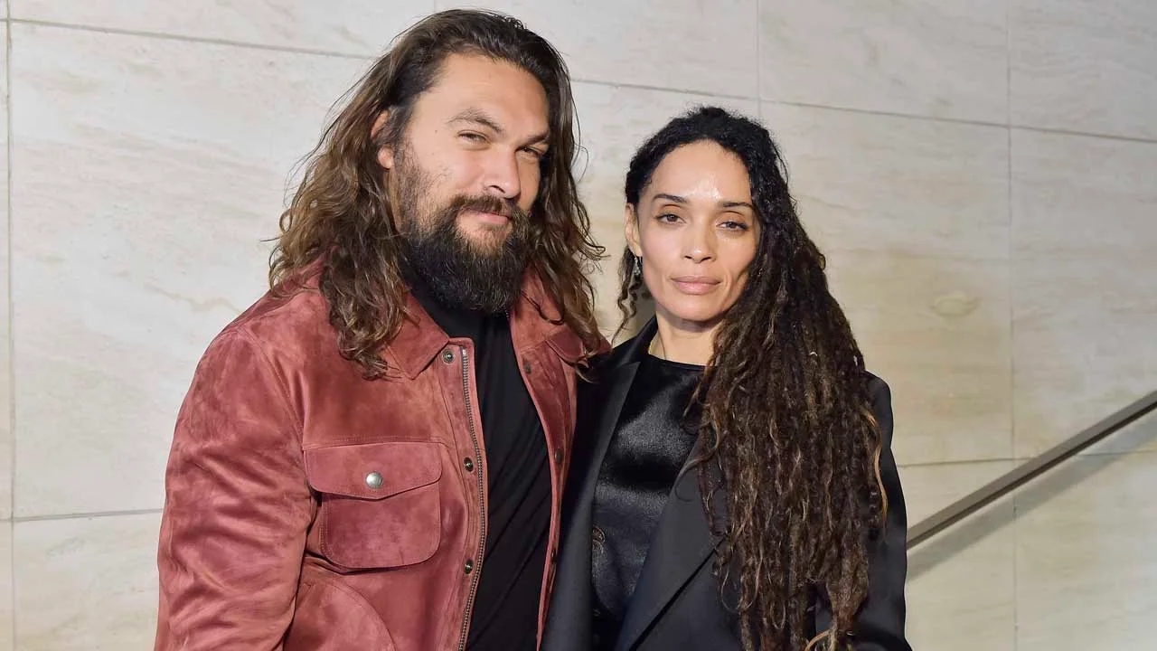 Jason Momoa e Lisa Bonet insieme ad un evento