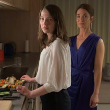 The Feast: Annes Elwy e Nia Roberts in una scena del film