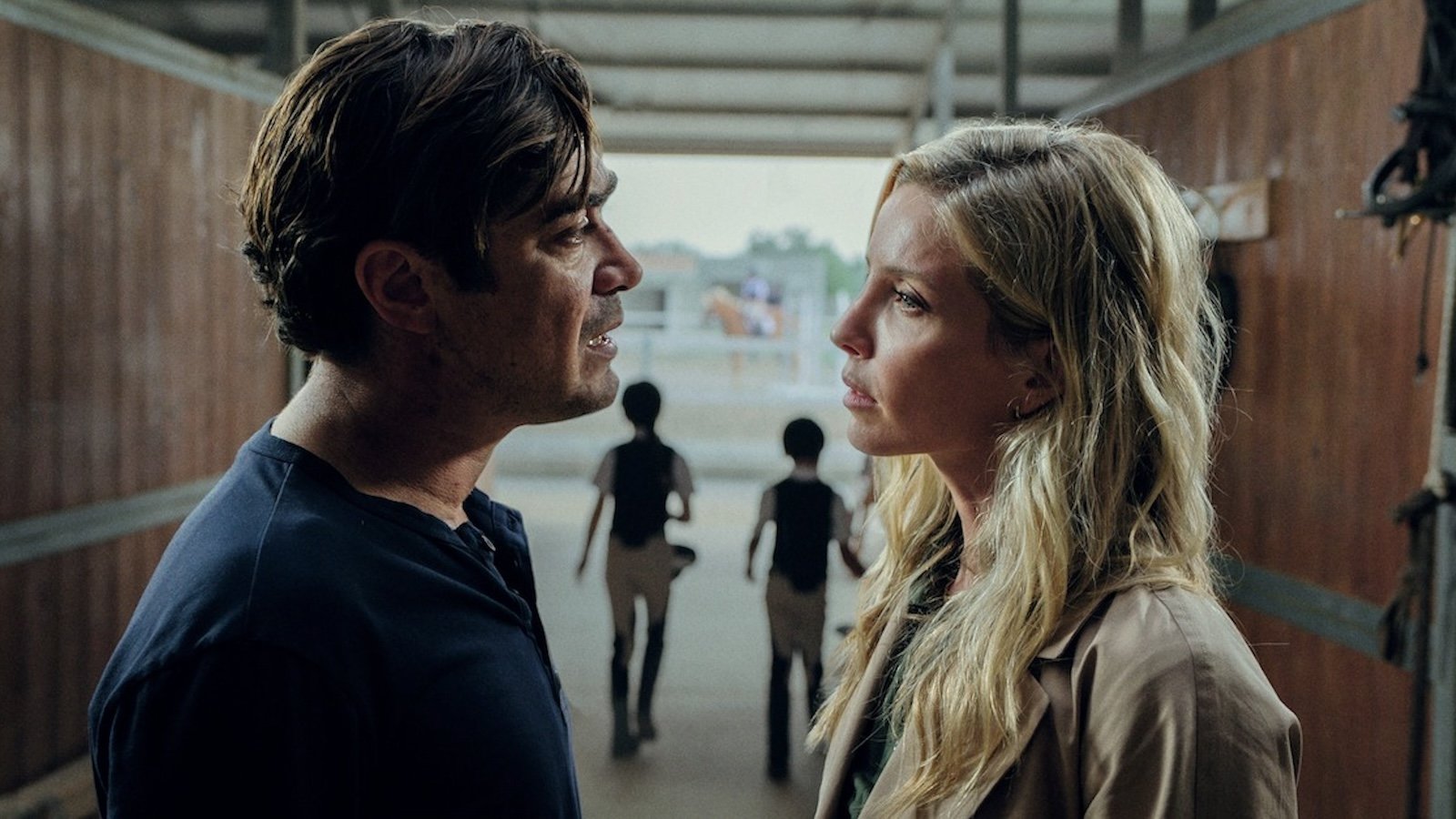 Riccardo Scamarcio e Annabelle Wallis