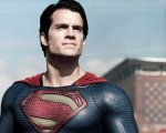 L'uomo d'acciaio: Zack Snyder condivide un'immagine inedita di Henry Cavill nei panni di Clark Kent