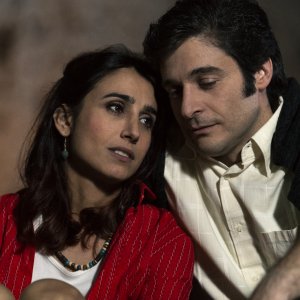 L'invenzione di noi due: Silvia D'amico e Lino Guanciale in una scena