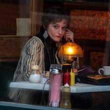 Apartment 7A: Julia Garner in una scena