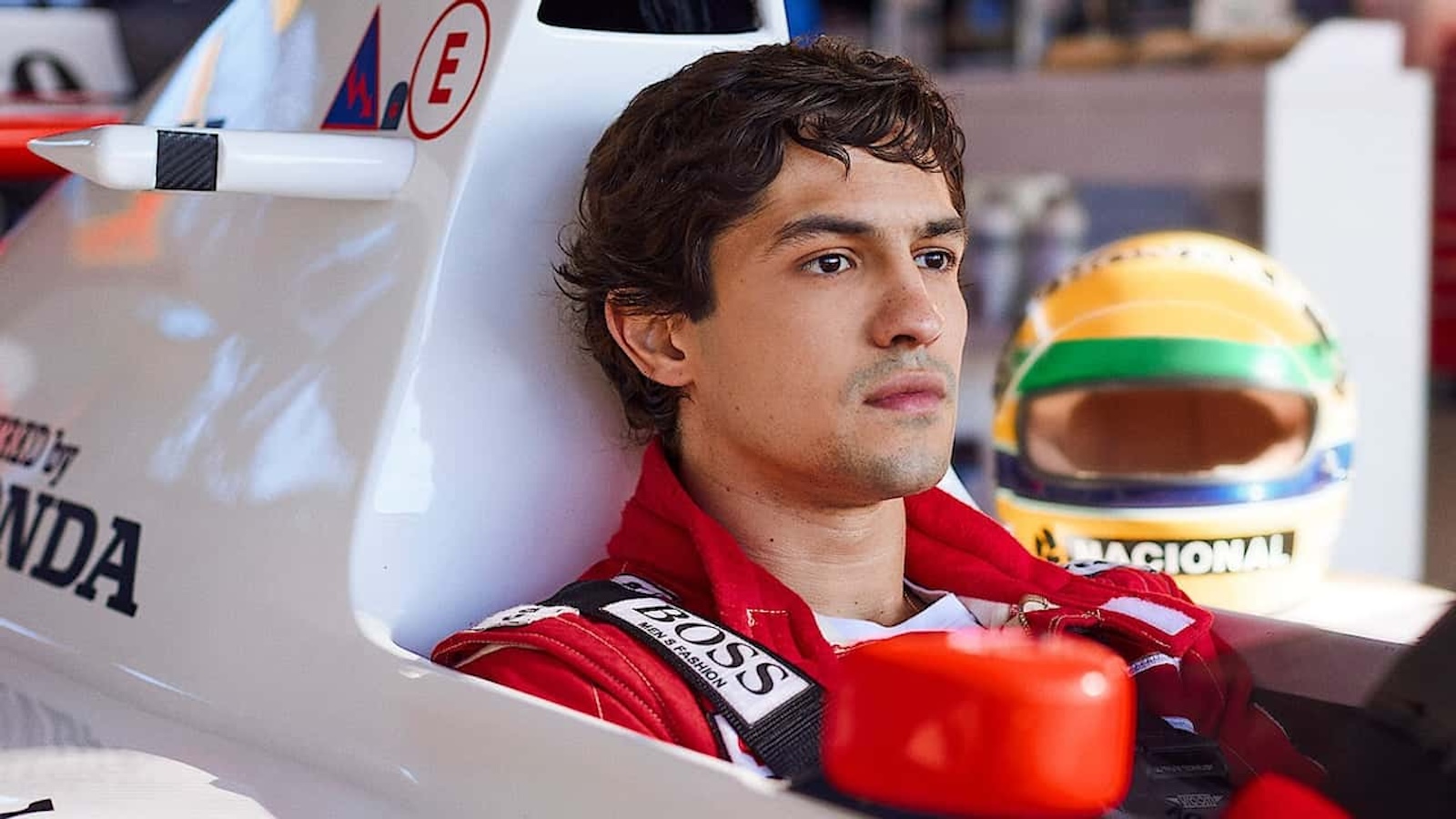 Gabriel Leone nei panni di Ayrton Senna