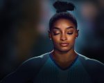 Simone Biles Rising: verso le Olimpiadi, la recensione: la sofferenza mentale è un corpo che cade