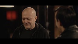 Hanno Ucciso l'Uomo Ragno - Featurette 'Max vs max'