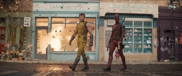 Deadpool Wolverine Ryan Reynolds E Hugh Jackman In Una Situazione Pericolosa