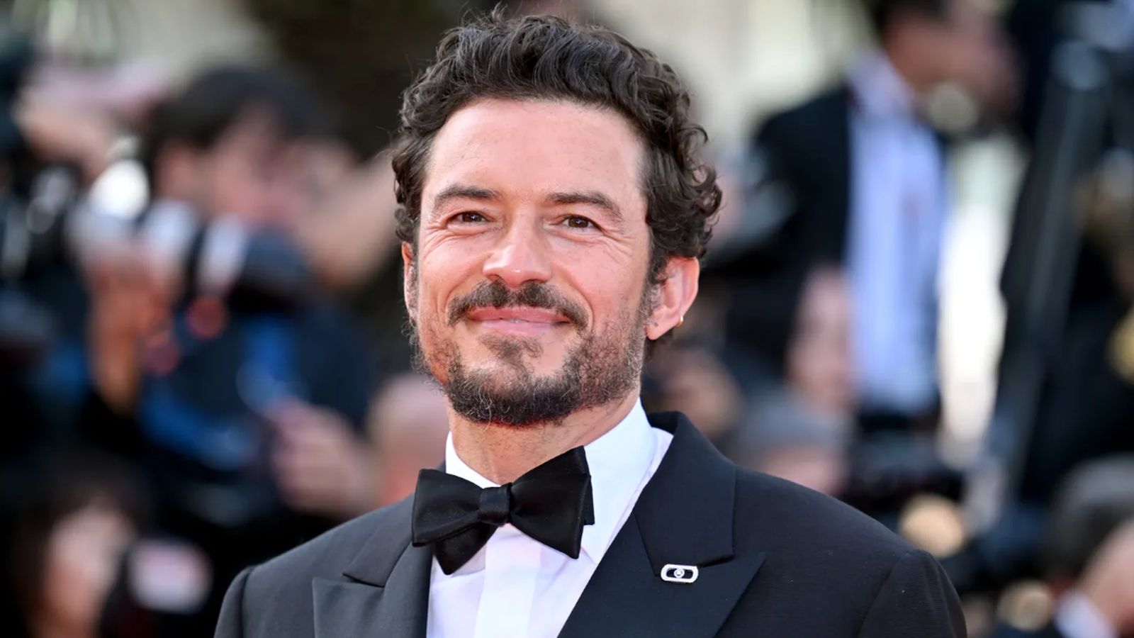 Un primo piano di Orlando Bloom