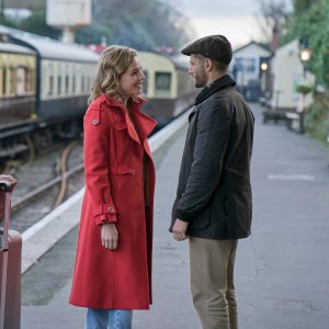 Un amore in Cornovaglia: Julian Morris ed Eloise Mumford in una foto