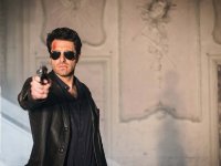 Coliandro incontra Bridgerton: chi è la protagonista della serie Netflix che ha recitato nella fiction Rai