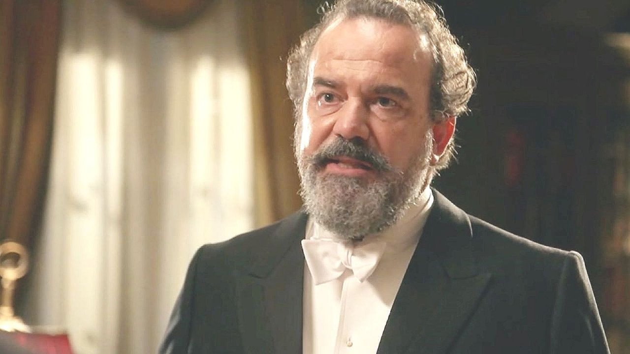 La Promessa anticipazioni 26 luglio: Alonso non convince Manuel, Catalina  va incontro ad una delusione