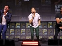 Deadpool &amp; Wolverine: Ryan Reynolds, Hugh Jackman e tutte le star dei camei sul palco del San Diego Comic-Con