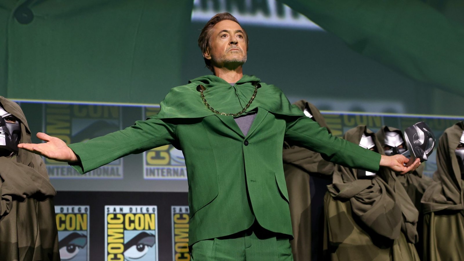 Robert Downey Jr. nei panni di Doctor Doom