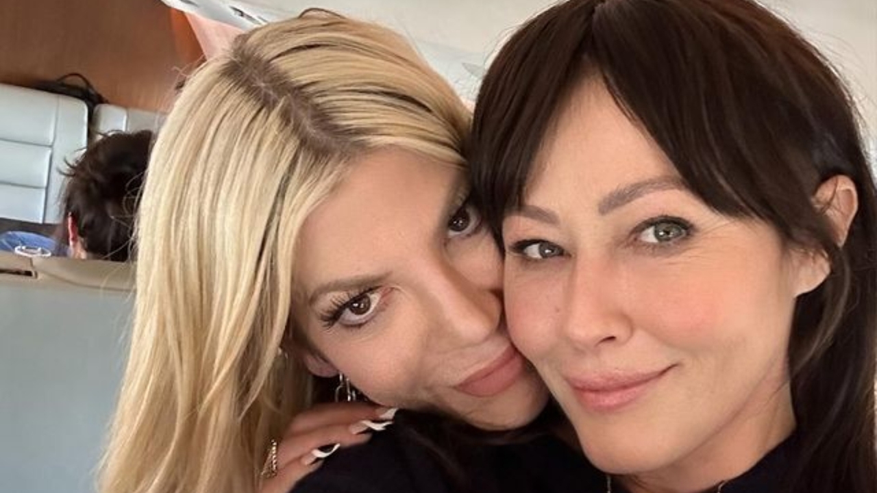 Selfie di Shannen Doherty con Tori Spelling