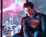Superman: James Gunn conferma la fine delle riprese con una foto dal set, David Corenswet festeggia a modo suo