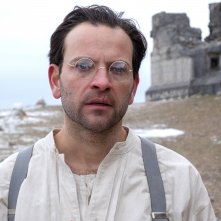 Campo di battaglia: un primo piano di Alessandro Borghi