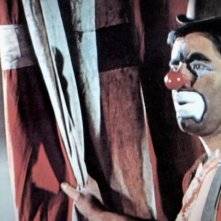 From Darkness to Light: Jerry Lewis in una foto d'archivio