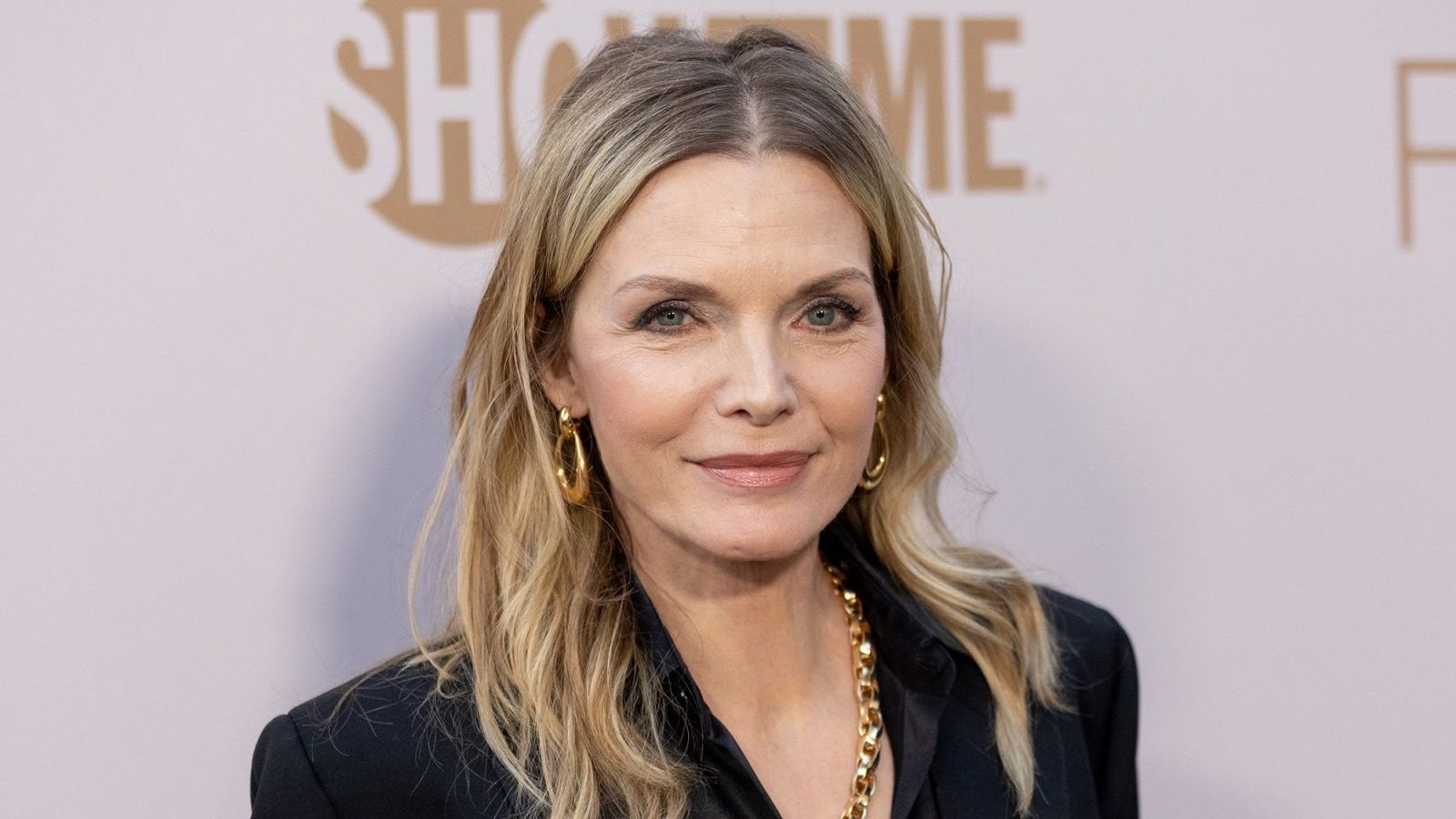 Un primo piano di Michelle Pfeiffer