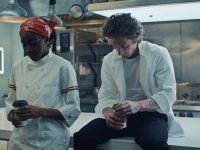 The Bear 3, l'incontro con Jeremy Allen White e Ayo Edebiri: 'Le nuove puntate? Puntiamo all'elevazione'
